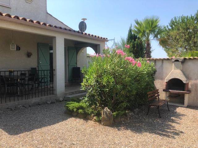 Marie Jean Chambre D'Hotes & Gite Oupia Bagian luar foto