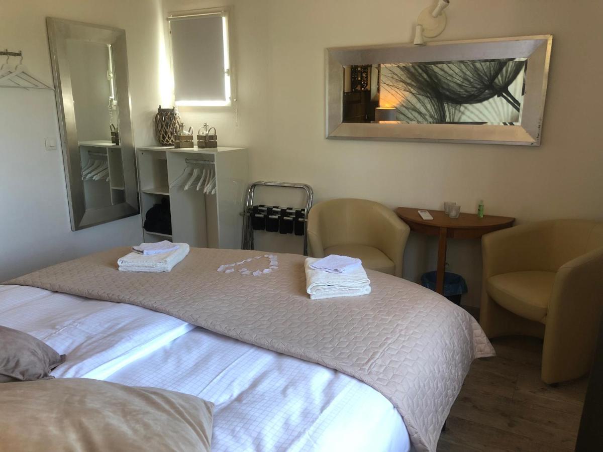 Marie Jean Chambre D'Hotes & Gite Oupia Bagian luar foto
